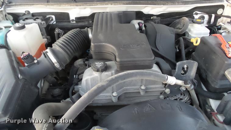 image for item J5717 2007 GMC Canyon SL Ext. Cab pickup truck