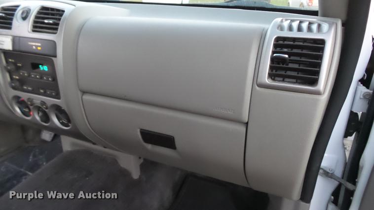 image for item J5717 2007 GMC Canyon SL Ext. Cab pickup truck