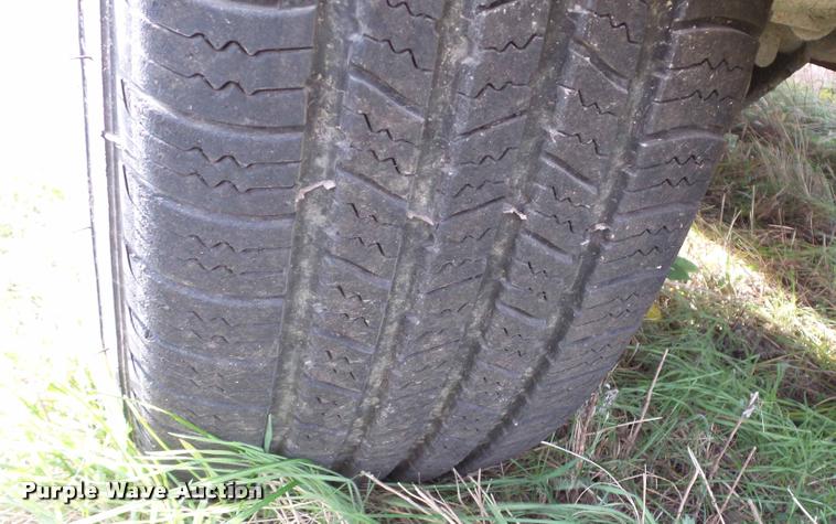 image for item J5739 1994 Jeep Grand Cherokee SUV