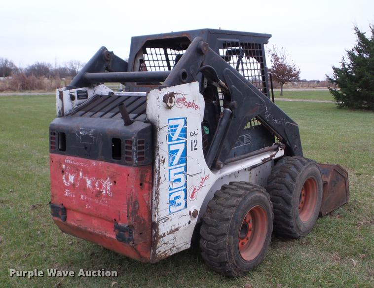 image for item J8679 1993 Bobcat 7753 skid steer