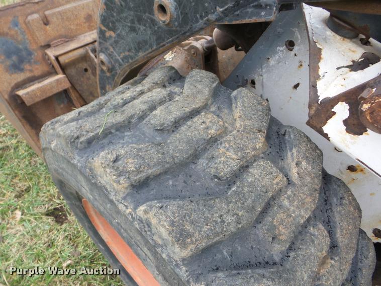 image for item J8679 1993 Bobcat 7753 skid steer