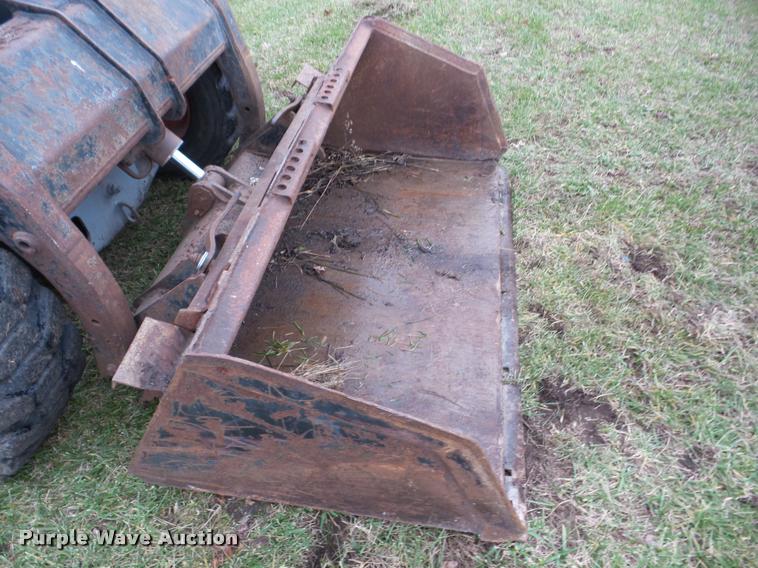 image for item J8679 1993 Bobcat 7753 skid steer