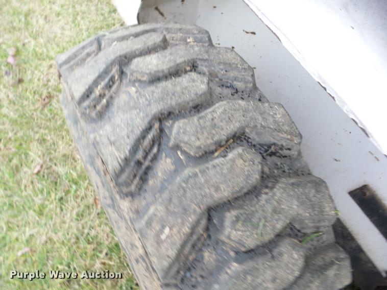 image for item J8679 1993 Bobcat 7753 skid steer