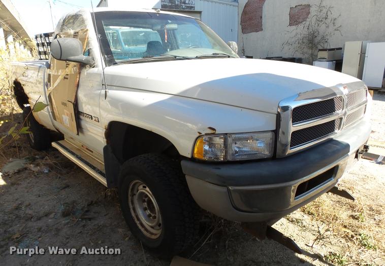image for item K1012 1998 Dodge Ram 2500 pickup truck