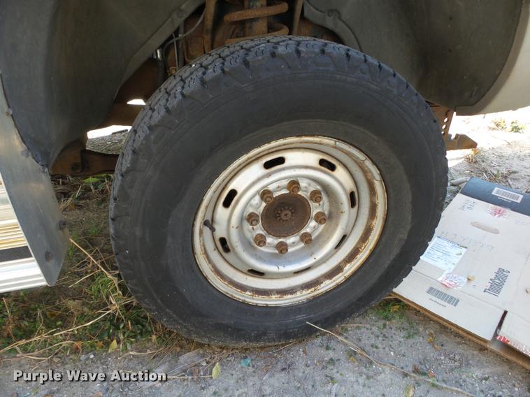 image for item K1012 1998 Dodge Ram 2500 pickup truck