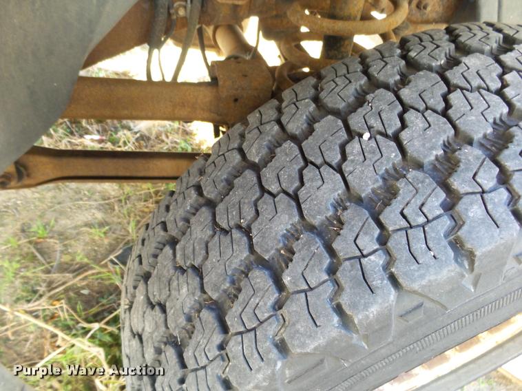 image for item K1012 1998 Dodge Ram 2500 pickup truck