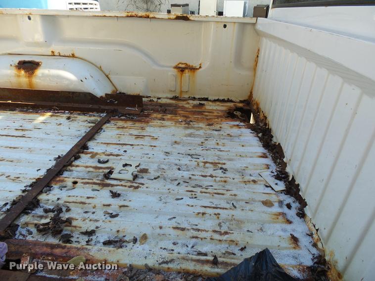 image for item K1012 1998 Dodge Ram 2500 pickup truck