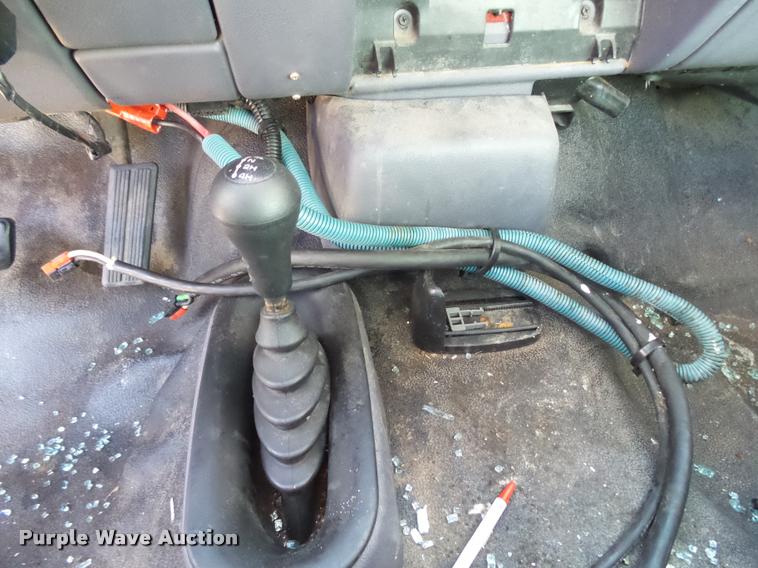 image for item K1012 1998 Dodge Ram 2500 pickup truck