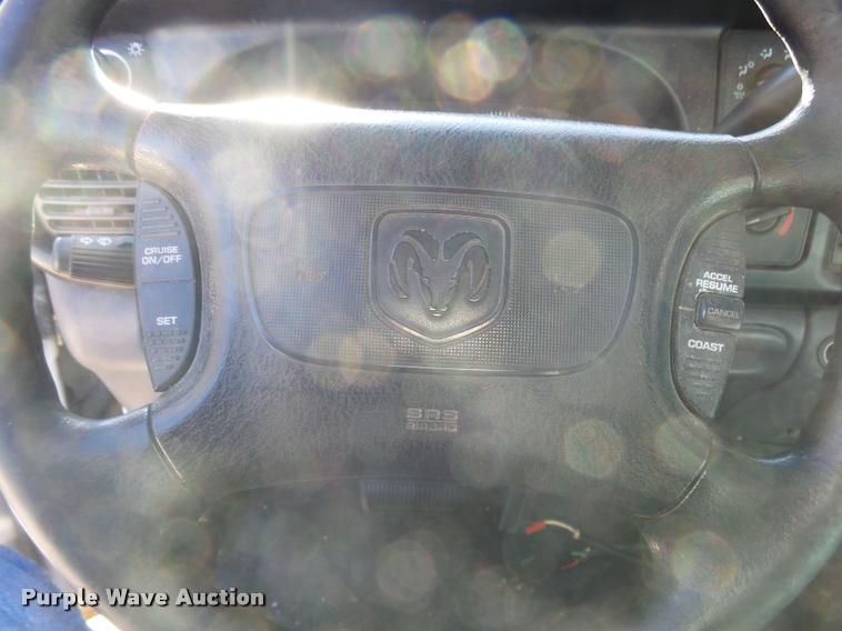 image for item K1012 1998 Dodge Ram 2500 pickup truck