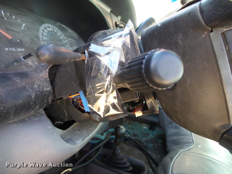 image for item K1012 1998 Dodge Ram 2500 pickup truck