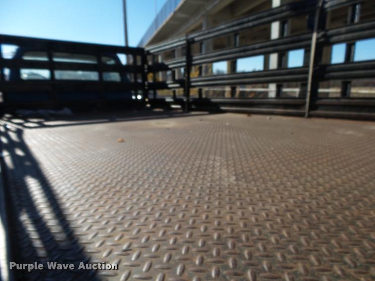 image for item K1013 1989 Ford F600G flatbed truck