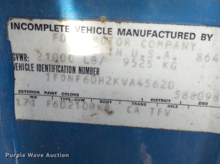 image for item K1013 1989 Ford F600G flatbed truck