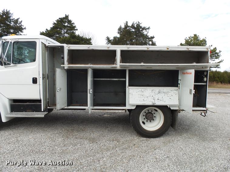 image for item K1015 1995 Freightliner Business Class FL60 utility truck