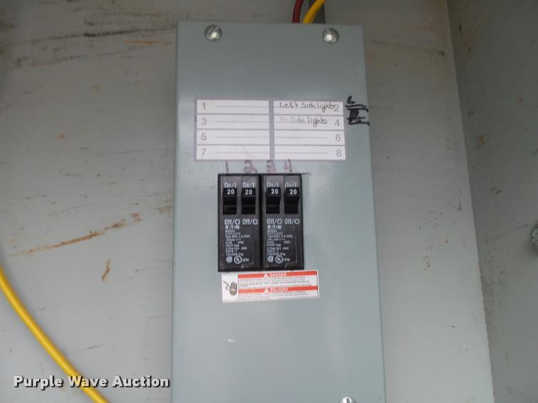 image for item K1015 1995 Freightliner Business Class FL60 utility truck