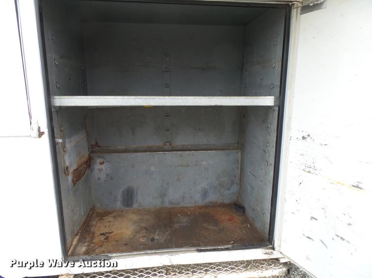 image for item K1015 1995 Freightliner Business Class FL60 utility truck