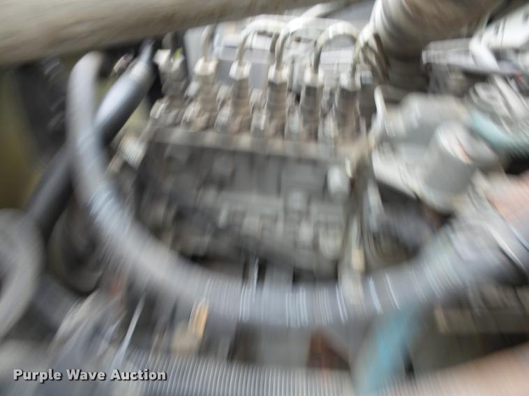 image for item K1015 1995 Freightliner Business Class FL60 utility truck