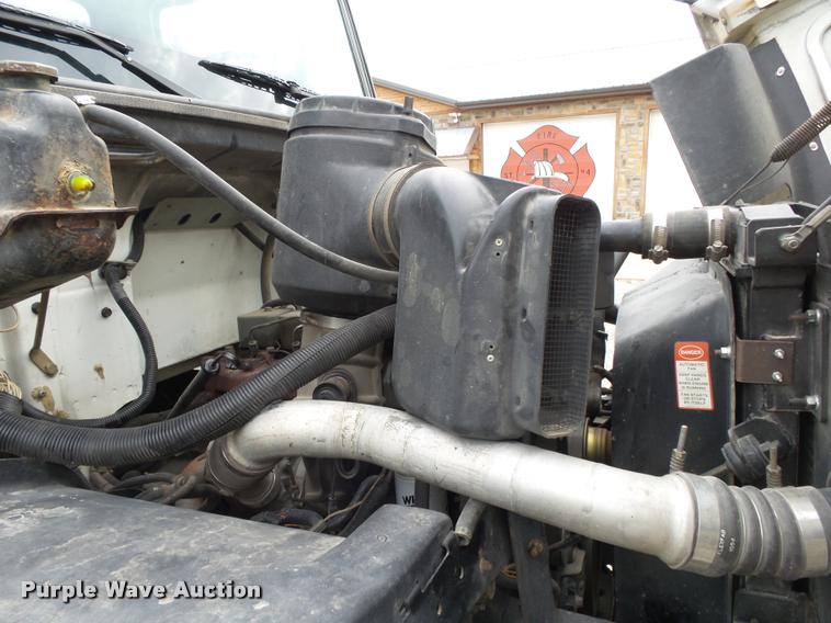 image for item K1015 1995 Freightliner Business Class FL60 utility truck