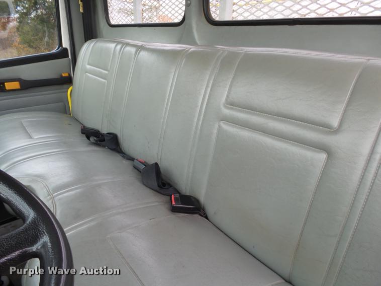 image for item K1015 1995 Freightliner Business Class FL60 utility truck