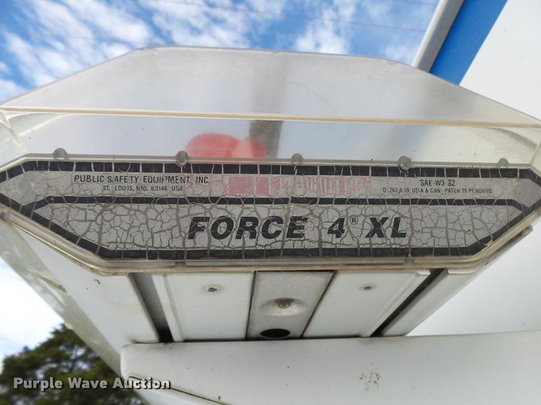 image for item K1016 1990 GMC TopKick 7000 ambulance