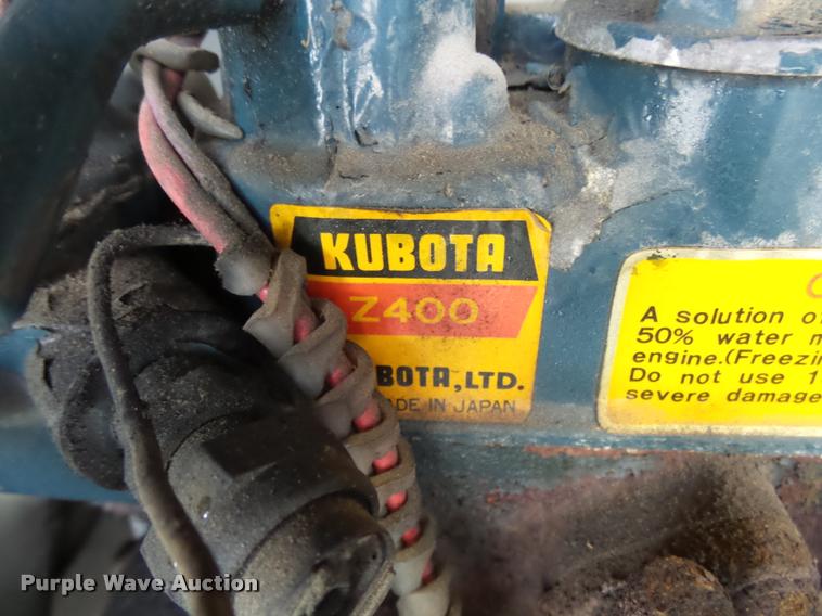 image for item K1016 1990 GMC TopKick 7000 ambulance