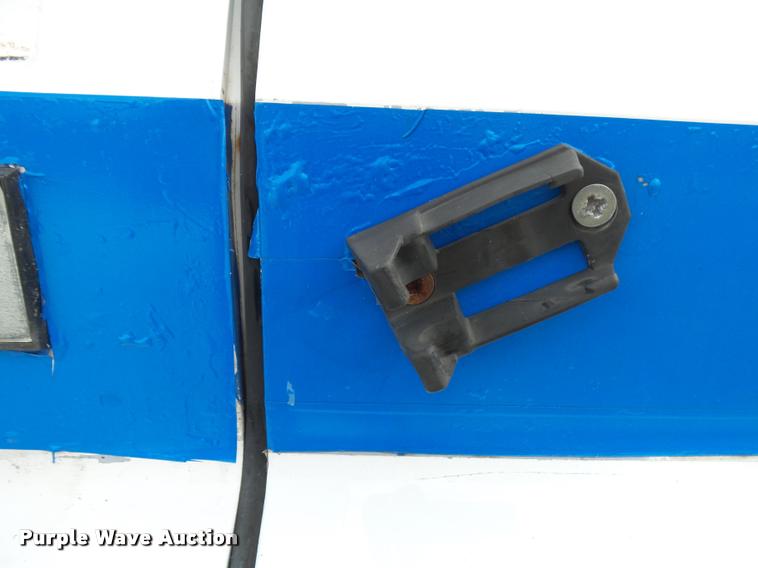 image for item K1016 1990 GMC TopKick 7000 ambulance