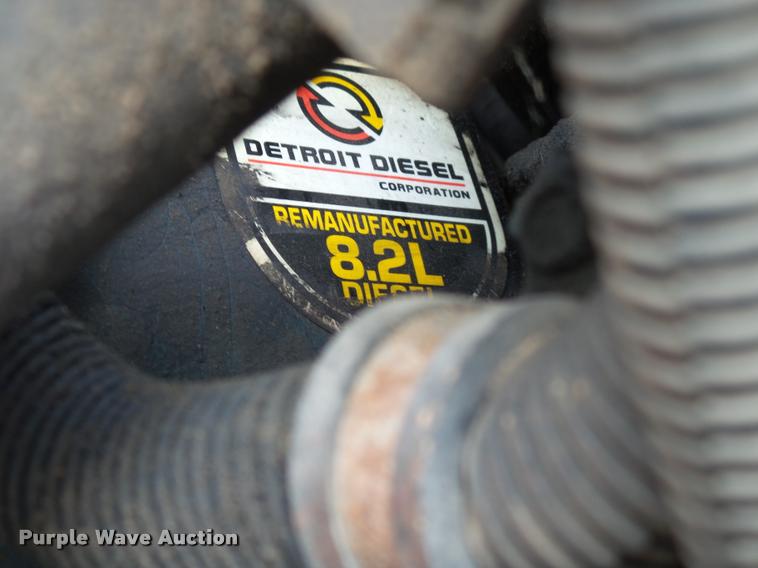 image for item K1016 1990 GMC TopKick 7000 ambulance