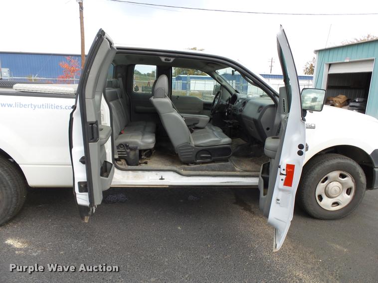 image for item K1032 2007 Ford F150 XLT SuperCab pickup truck