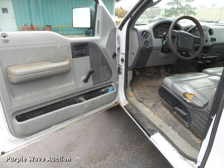 image for item K1032 2007 Ford F150 XLT SuperCab pickup truck