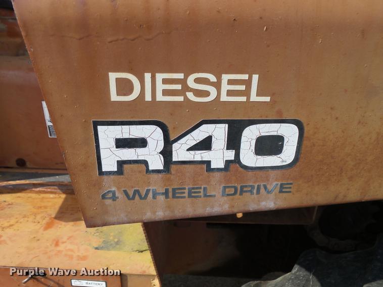 image for item K1033 Ditch Witch R40 trencher