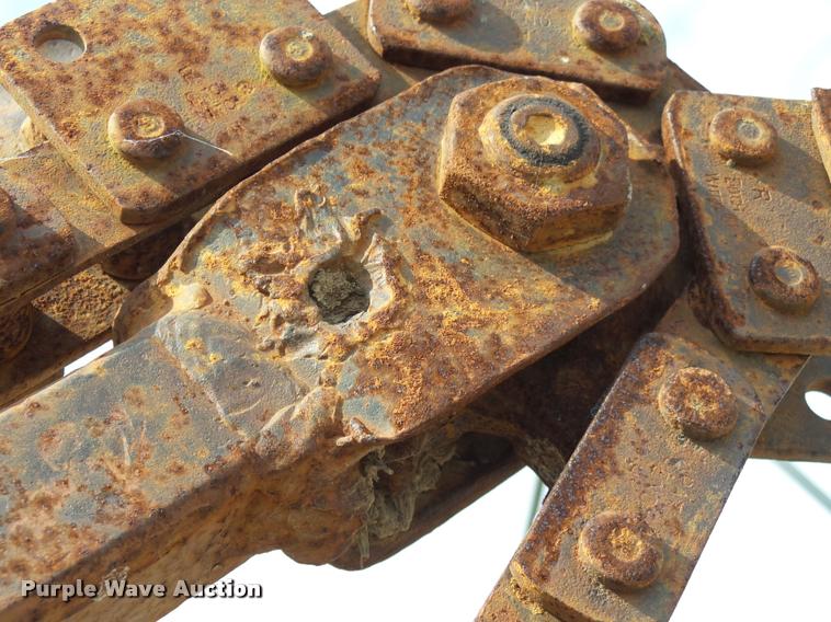 image for item K1033 Ditch Witch R40 trencher