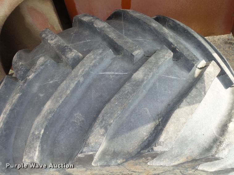 image for item K1033 Ditch Witch R40 trencher