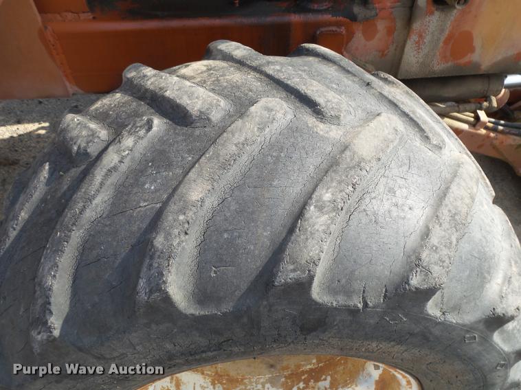 image for item K1033 Ditch Witch R40 trencher