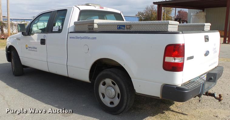 image for item K1034 2007 Ford F150 XL SuperCab pickup truck