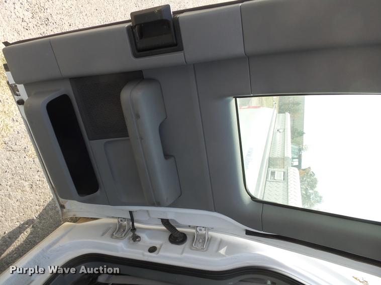 image for item K1034 2007 Ford F150 XL SuperCab pickup truck