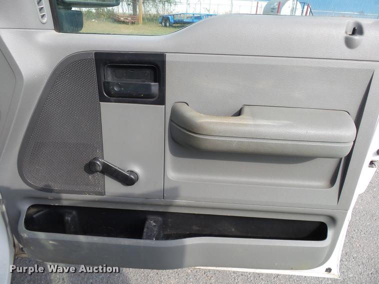 image for item K1034 2007 Ford F150 XL SuperCab pickup truck