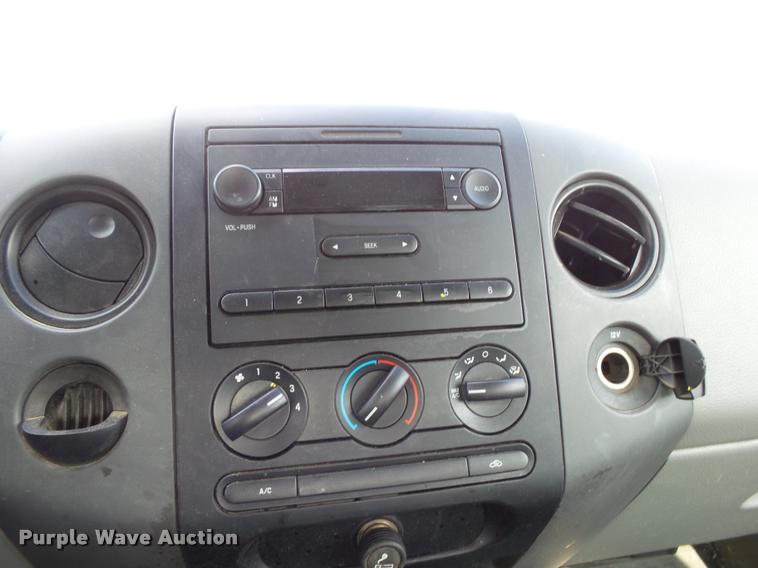 image for item K1034 2007 Ford F150 XL SuperCab pickup truck