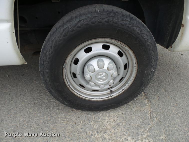 image for item K1035 2006 Dodge Ram 2500 pickup truck