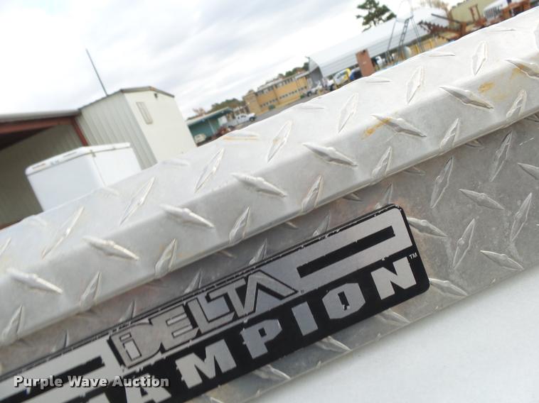 image for item K1035 2006 Dodge Ram 2500 pickup truck