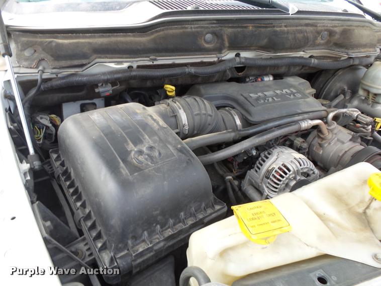 image for item K1035 2006 Dodge Ram 2500 pickup truck