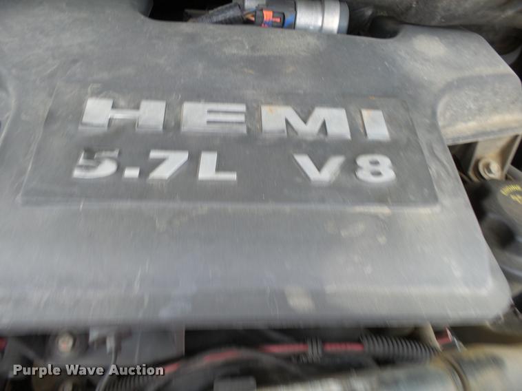 image for item K1035 2006 Dodge Ram 2500 pickup truck