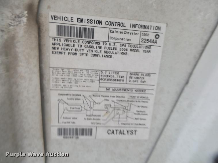 image for item K1035 2006 Dodge Ram 2500 pickup truck