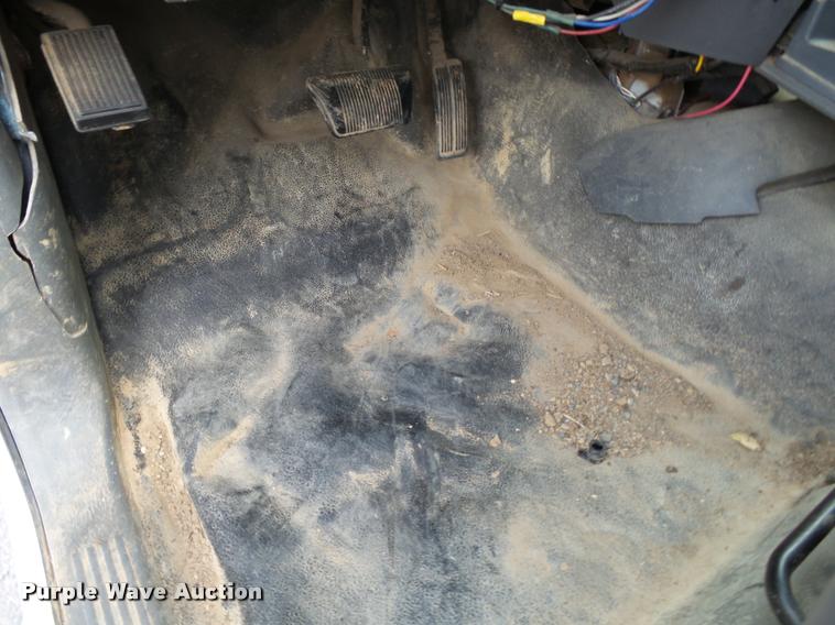 image for item K1035 2006 Dodge Ram 2500 pickup truck