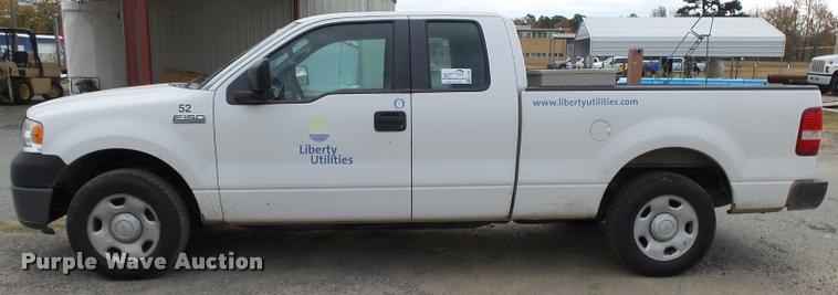 image for item K1036 2007 Ford F150 XL SuperCab pickup truck