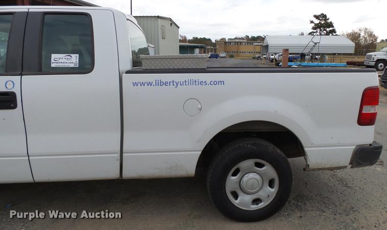 image for item K1036 2007 Ford F150 XL SuperCab pickup truck