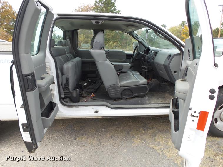 image for item K1036 2007 Ford F150 XL SuperCab pickup truck