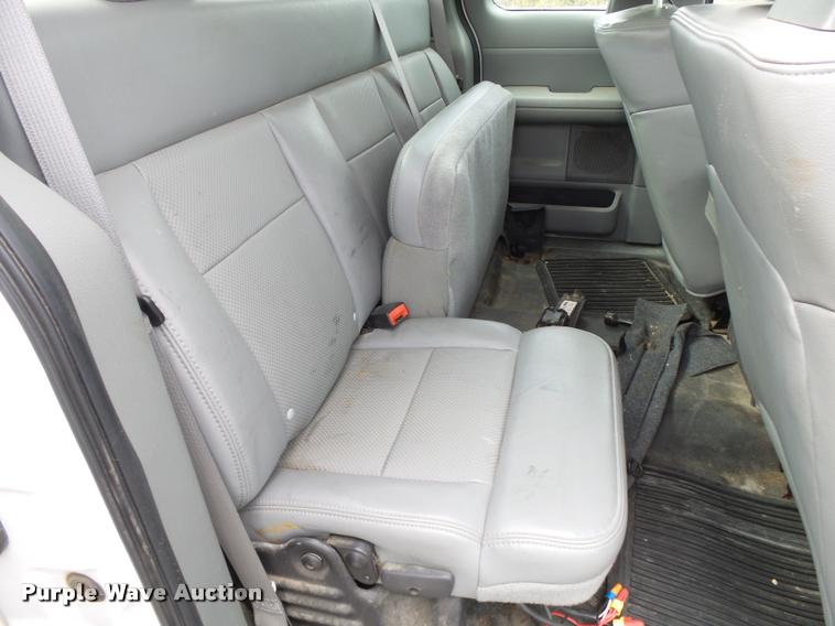 image for item K1036 2007 Ford F150 XL SuperCab pickup truck