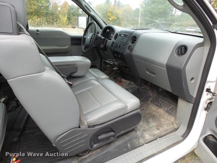 image for item K1036 2007 Ford F150 XL SuperCab pickup truck