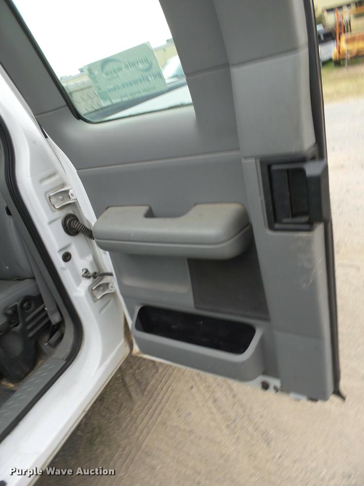 image for item K1036 2007 Ford F150 XL SuperCab pickup truck