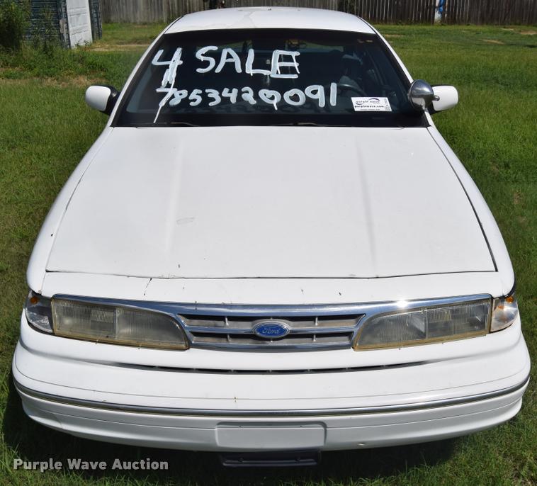image for item K2824 1997 Ford Crown Victoria Police Interceptor