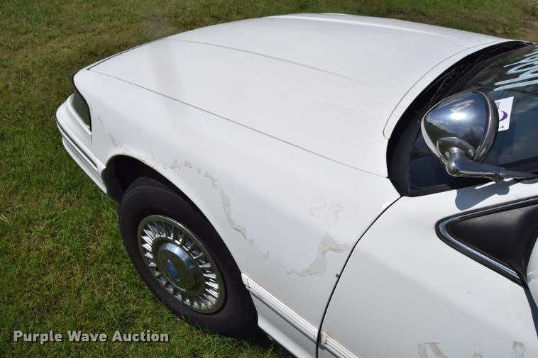 image for item K2824 1997 Ford Crown Victoria Police Interceptor